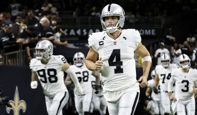 Saints expected to sign free agent Derek Carr