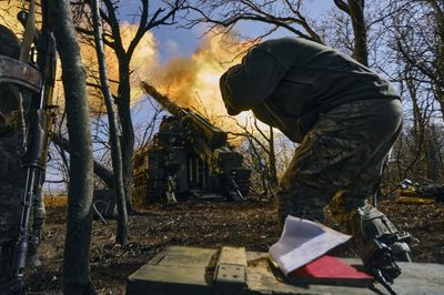 Latest in Ukraine: All eyes on Bakhmut as Russia fights to take it over (March 6)