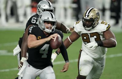 Derek Carr tweets a WHO DAT chant video as Saints signing reports break