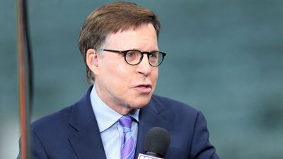 Bob Costas on His Performance Calling Last Year’s Playoffs: ‘I Was Off My Game’