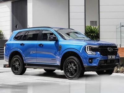Ford Everest climbs motoring mountain with Wheels award