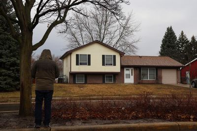 Teen charged in fatal shooting of 3 at Chicago-area home