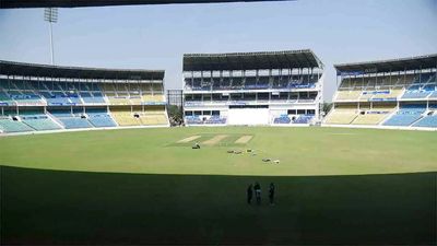 Faiz Sheikh, Manish Ahuja star as Navniketan CC book semis berth