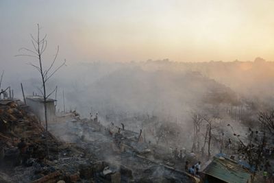 Rohingya camp fire leaves thousands homeless