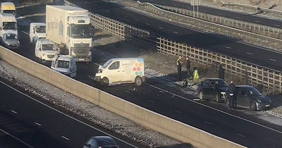 Multi-vehicle crash on M8 in Glasgow causes traffic chaos