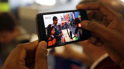 French MPs vote to protect children from overexposure on social media