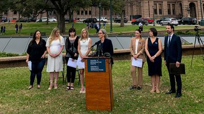5 Texas women denied abortions sue the state, saying the bans put them in danger