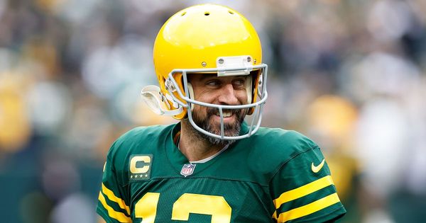 Aaron Rodgers' NFL future takes fresh twist amid trade talks after