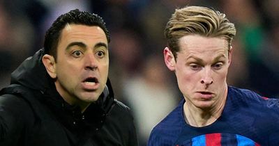 Man Utd handed Frenkie de Jong transfer boost as Barcelona make admission on player sales