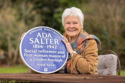 Judi Dench hails ‘heroic’ Ada Salter as blue plaque unveiled