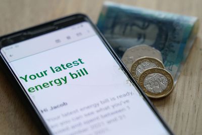 Call for energy social tariff cash payments for poorest households