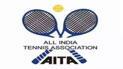 AITA's Dhupar wishy-washy on Uppal sacking