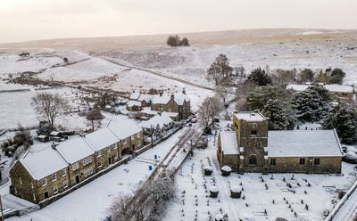 UK weather: Schools forced to close due to heavy snowfall and ‘further disruptions’