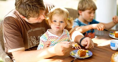 Mum left furious over man's 'ridiculous' behaviour towards toddler in cafe