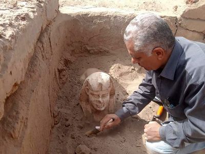 ‘Mini Sphinx’ statue with a ‘soft smile’ and two dimples unearthed in Egypt
