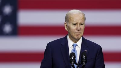 Biden in hot water with Democratic lawmakers on immigration