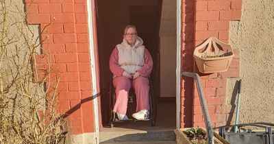 Distraught Midlothian woman 'trapped' in her flat as she has to crawl down steps