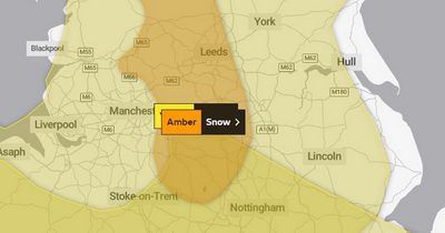 Met Office issues 19-hour amber weather warning for Leeds as heavy snow to bring 'significant disruption'