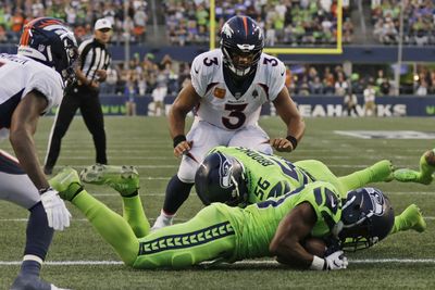 Broncos Buster: How the Seahawks won the Russell Wilson trade 1 year ago