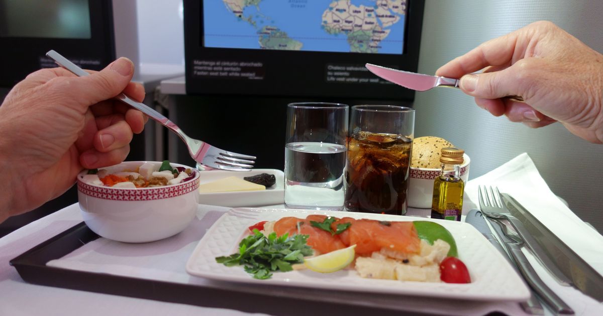 aerochef-inflight and airline catering software system... Flight attendant shares special list of do's and…