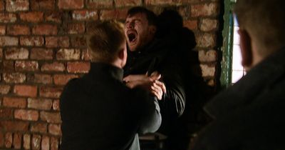 Corrie star Rob Mallard reveals how Daniel and Justin's vicious fight scenes were filmed as he issues warning