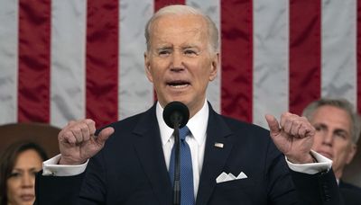 Biden should hang up his gloves for sake of country