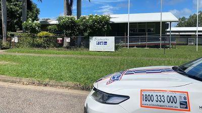 Fifteen students taken to hospital after eating lollies on Townsville school bus
