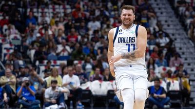 Luka Doncic to Undergo MRI After Exiting Game vs. Pelicans