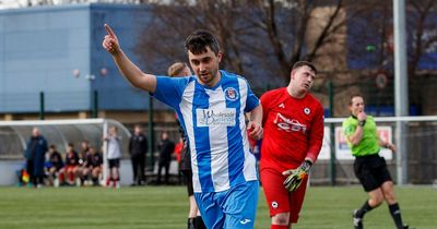 Renfrew coach urges players to stay focused as club chase historic league and cup double