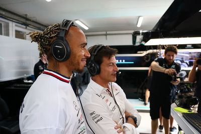Wolff: Mercedes F1 "sticking together" amid Hamilton's 'didn't listen' remarks