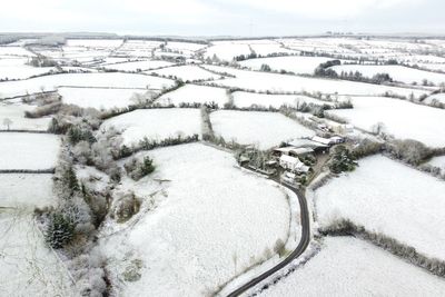 Six rescued from mountain as snow warning is put in place for Ireland