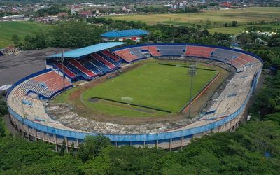 Indonesian court jails two over stadium stampede tragedy