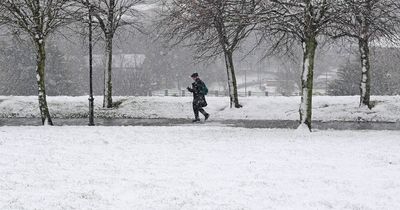 Fresh Met Office warning as more snow and ice to hit this weekend