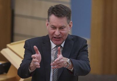 Murdo Fraser implies MSPs are helping protesters disrupt FMQs