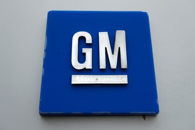 GM offers buyouts to most US salaried workers to trim costs
