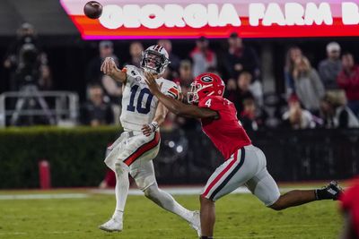 Six Georgia Bulldogs go in first three rounds of NFL mock draft, including a busy round one