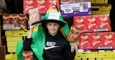 Newcastle United fan with Bruno's magic hat collecting food for 1,000 foodbank meals