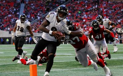 Twitter reacts to report that Falcons won’t pursue Lamar Jackson