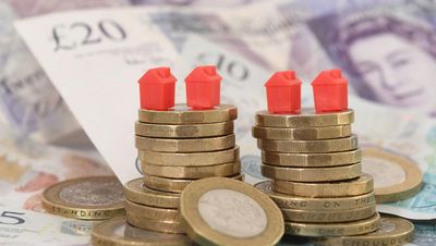 356,000 extra mortgage borrowers could face payment difficulties by mid-2024