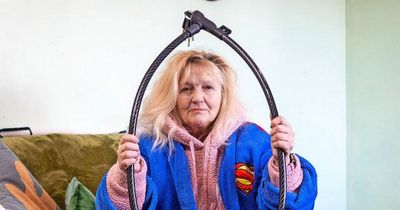Scots OAP vows to chain herself to housing association office in protest over lack of heating