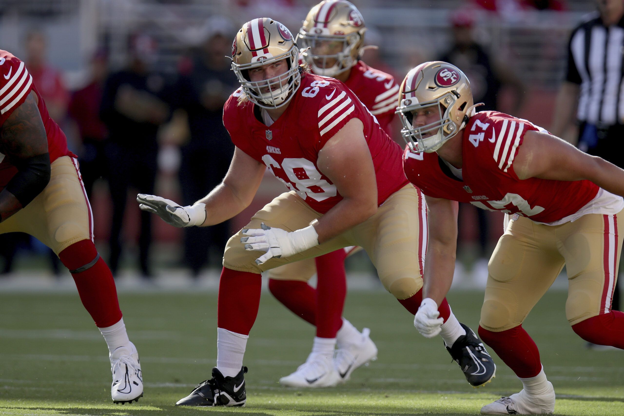 Colton McKivitz’s 2year contract could signal 49ers’…