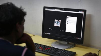 France holds symposium to counter alarming rise in online gurus