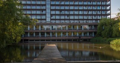 Award-winning Lakeshore flats left without heating and hot water for several days