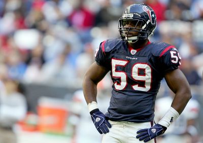 Texans special teams coach Frank Ross says DeMeco Ryans’ playing days bring gravitas