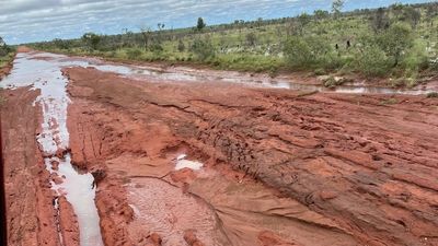 Flooding leaves NT community of Lajamanu with dwindling food supplies