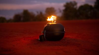 Outback Queensland town becomes first to trial emergency airstrip lanterns for RFDS