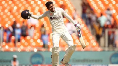 India digs in with the bat as Shubman Gill posts century in fourth Test against Australia in Ahmedabad