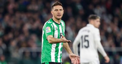 Real Betis captain makes 'difficult' Manchester United admission as Antony explains impact of Liverpool loss