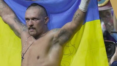 Tyson Fury suggests he’s accepted Ukraine donation to fight Oleksandr Usyk as he declares training has begun