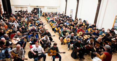 Guitar heroes bringing people together in Dingle